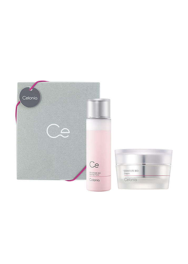 Ceclona skincare set with a bottle and jar on a white background